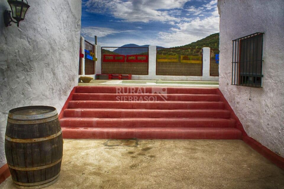 Centenaria Casa Rural en plena naturaleza, con piscina, chimenea y barbacoa - Imagen 36