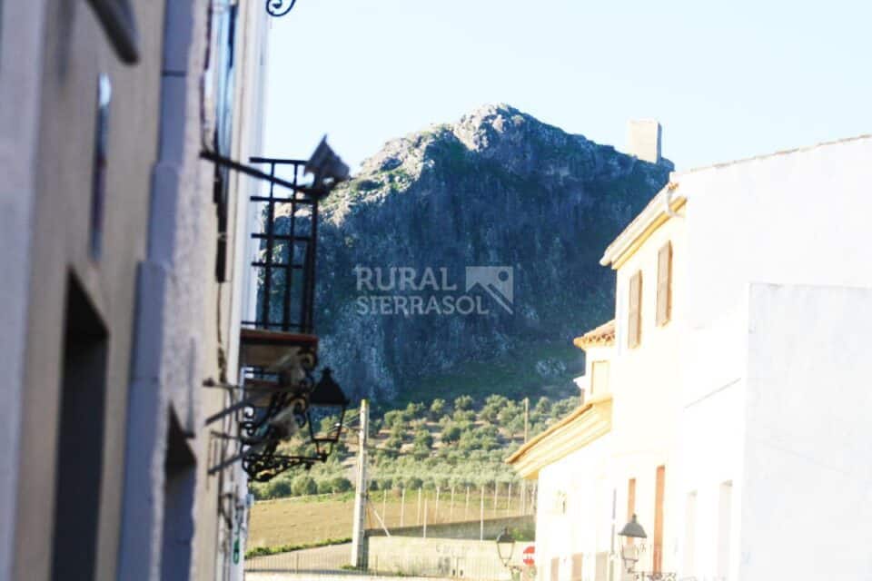 Centenaria Casa Rural en plena naturaleza, con piscina, chimenea y barbacoa - Imagen 75
