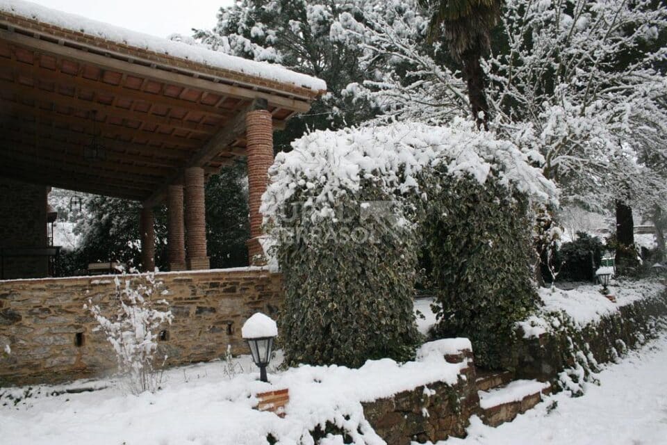 Fantástica Casa Rural en Cazalla de la Sierra, con piscina, chimenea y barbacoa - Imagen 35