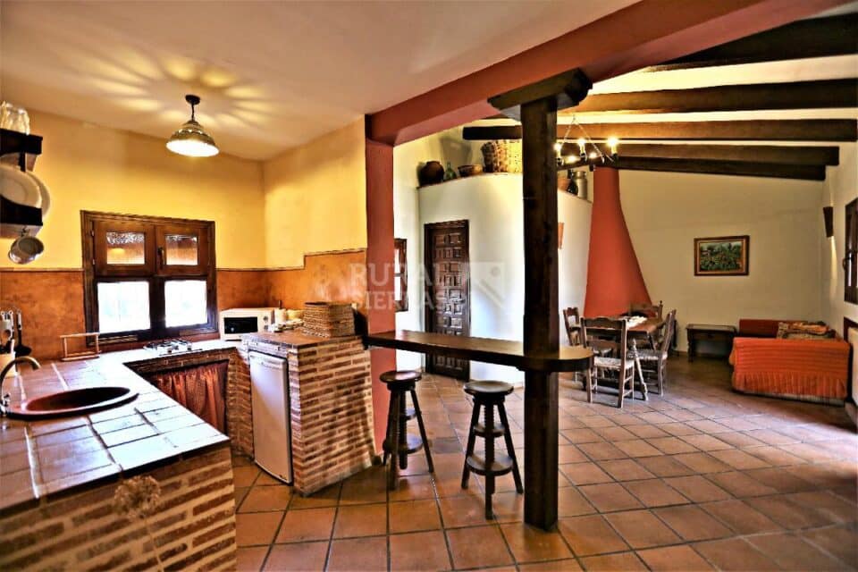 Acogedora Casa Rural en Cazalla de la Sierra, con piscina, chimenea y wifi - Imagen 61