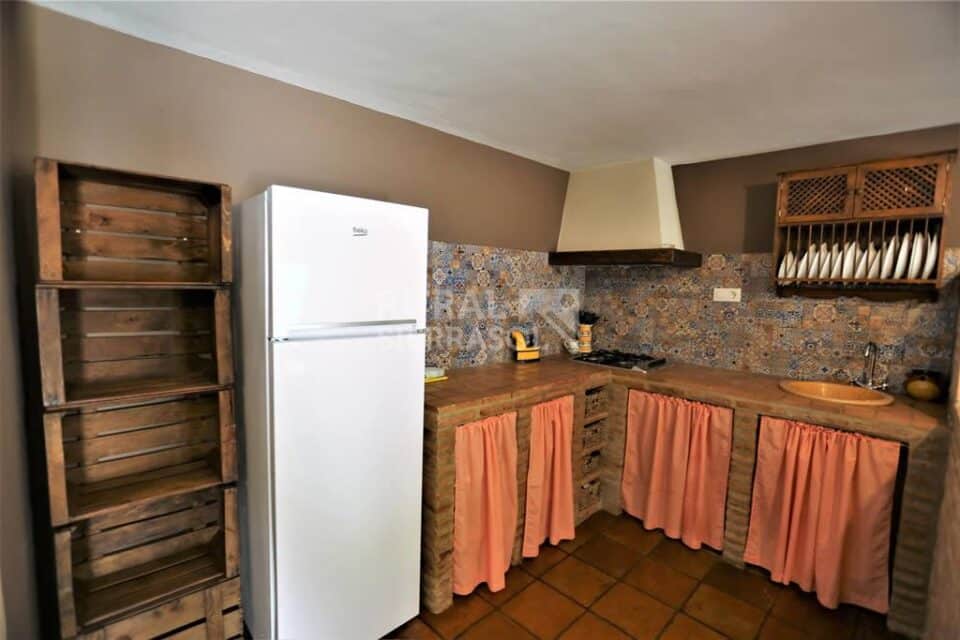 Encantadora Casa Rural en El Parque Natural Sierra Norte de Sevilla, con piscina, chimenea y barbacoa - Imagen 19
