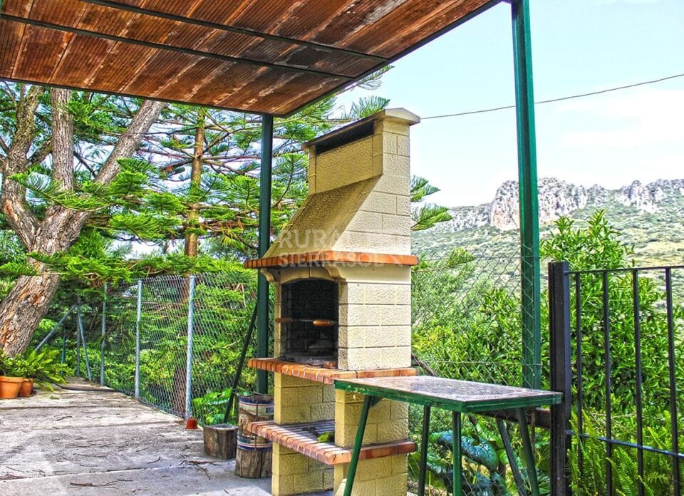 Maravillosa Casa Rural en Ubrique, con piscina y preciosas vistas a la sierra - Imagen 29