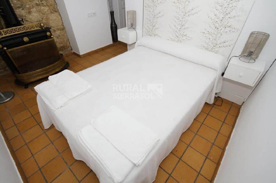 Amplia Casa Rural en la Sierra de Grazalema, con unas vistas impresionantes - Imagen 14