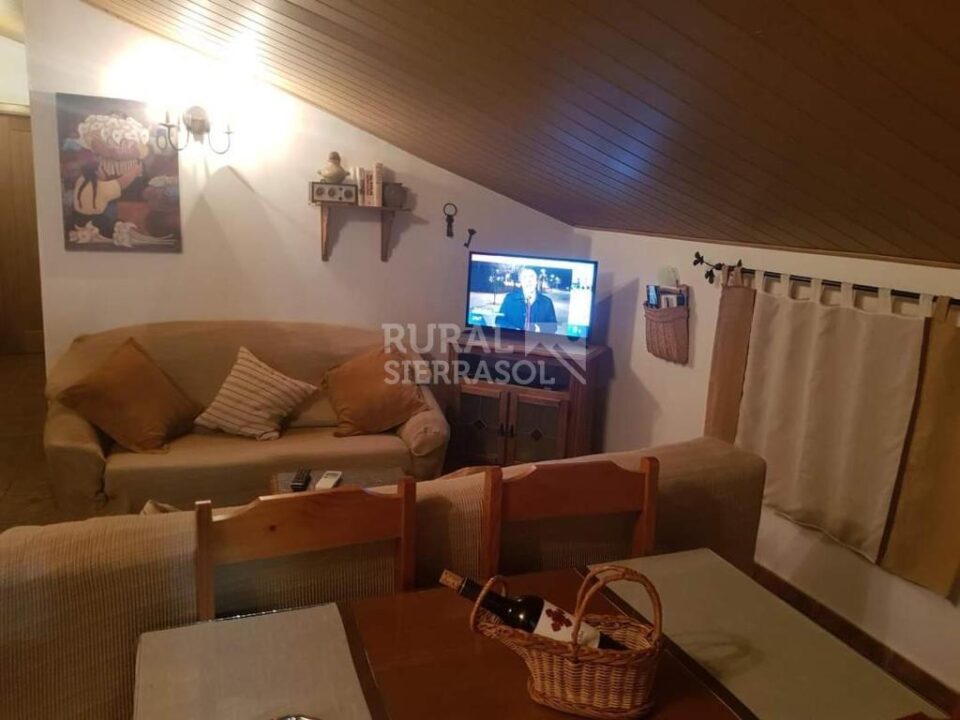 Casa Rural en Cuevas del Campo, con piscina y barbacoa - Imagen 4