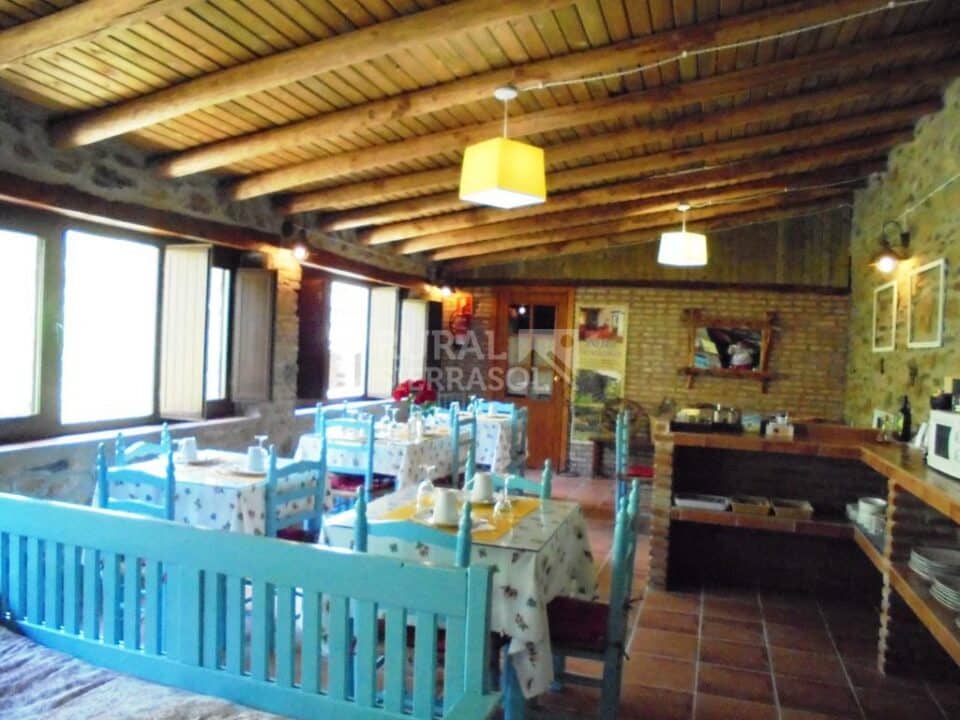 Estupenda Casa Rural en Valencia de Alcántara, con piscina y wifi - Imagen 40