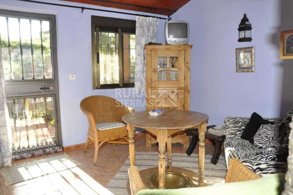 Coqueto Alojamiento Rural en Zalamea La Real, con piscina y aire acondicionado - Imagen 19
