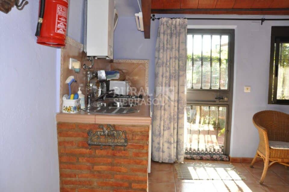 Coqueto Alojamiento Rural en Zalamea La Real, con piscina y aire acondicionado - Imagen 20