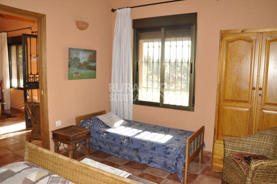 Coqueto Alojamiento Rural en Zalamea La Real, con piscina y aire acondicionado - Imagen 23