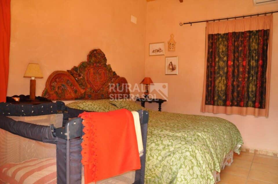 Confortable Casa Rural con piscina, pista de pádel y aire acondicionado en la Sierra de Aracena - Imagen 30