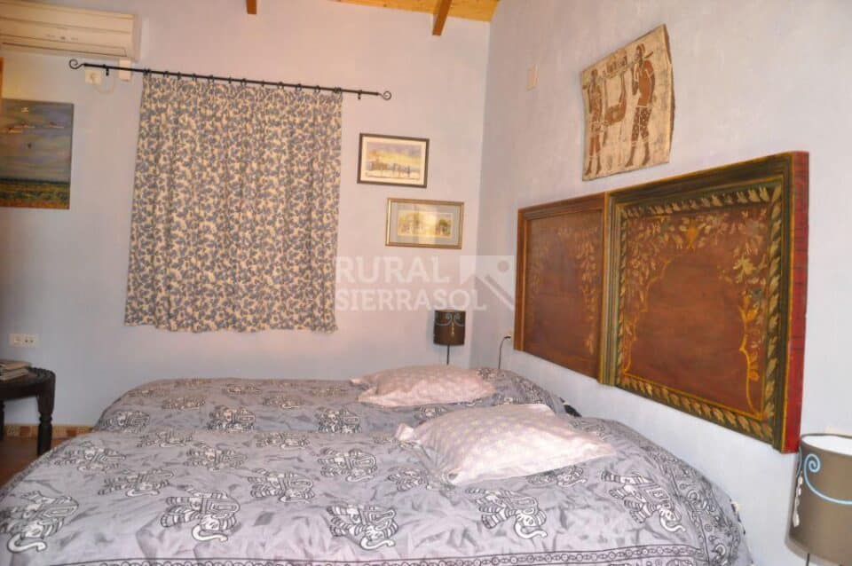 Confortable Casa Rural con piscina, pista de pádel y aire acondicionado en la Sierra de Aracena - Imagen 36