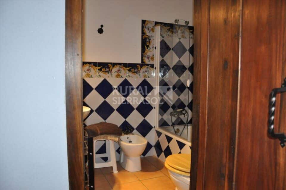 Confortable Casa Rural con piscina, pista de pádel y aire acondicionado en la Sierra de Aracena - Imagen 39