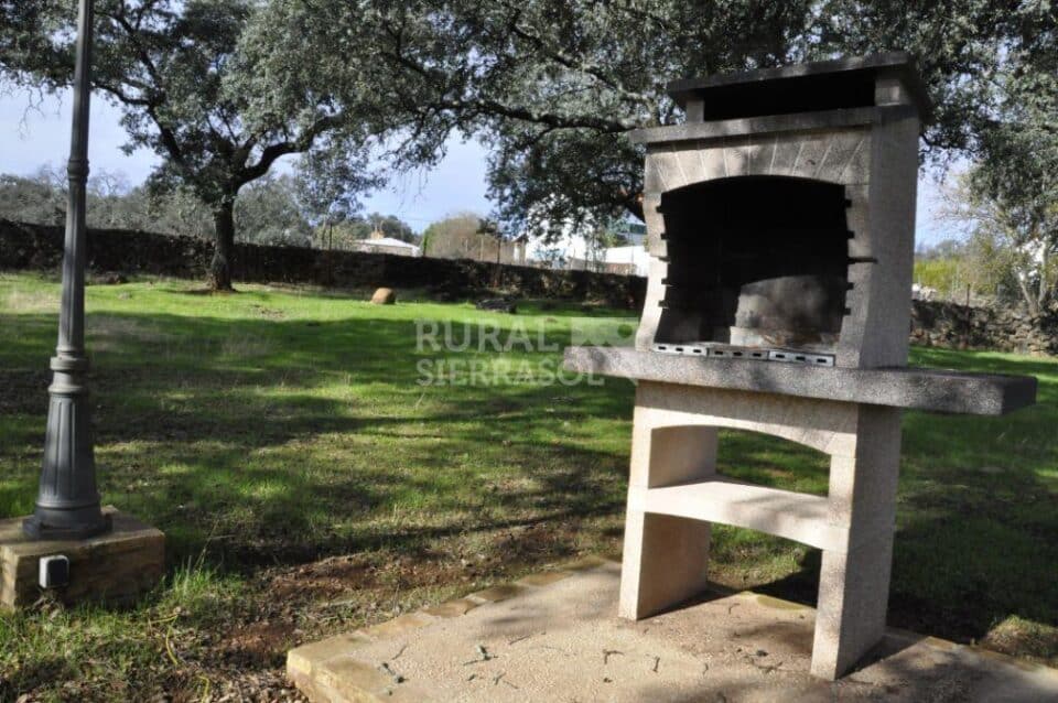 Confortable Casa Rural con piscina, pista de pádel y aire acondicionado en la Sierra de Aracena - Imagen 48
