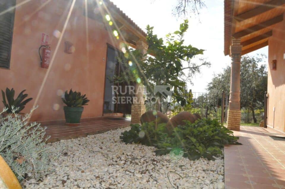 Confortable Casa Rural con piscina, pista de pádel y aire acondicionado en la Sierra de Aracena - Imagen 54