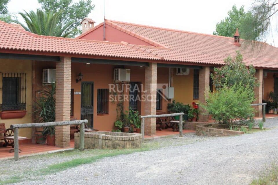 Confortable Casa Rural con piscina, pista de pádel y aire acondicionado en la Sierra de Aracena - Imagen 56