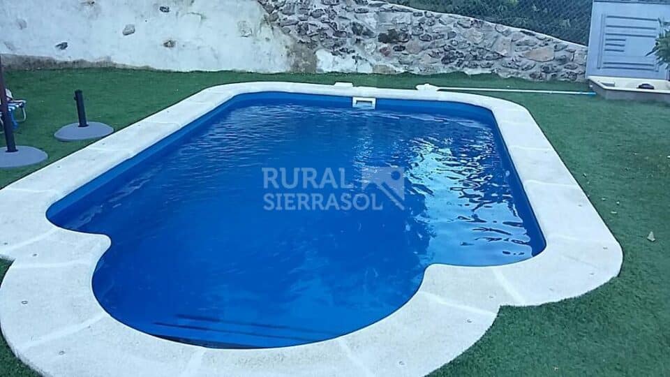 Acogedora Casa Rural en Casas del Monte, con piscina - Imagen 26