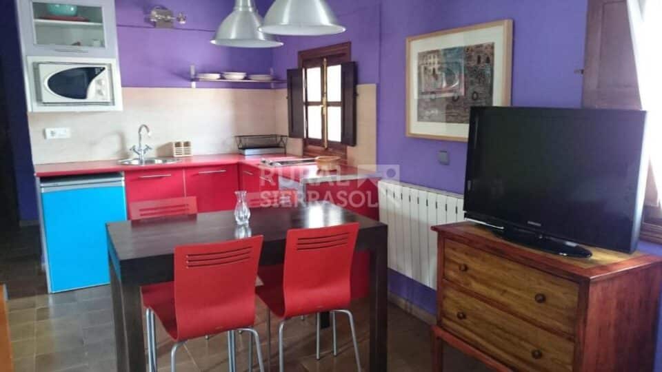 Acogedor Apartamento Rural en Hervás, con piscina y wifi - Imagen 14