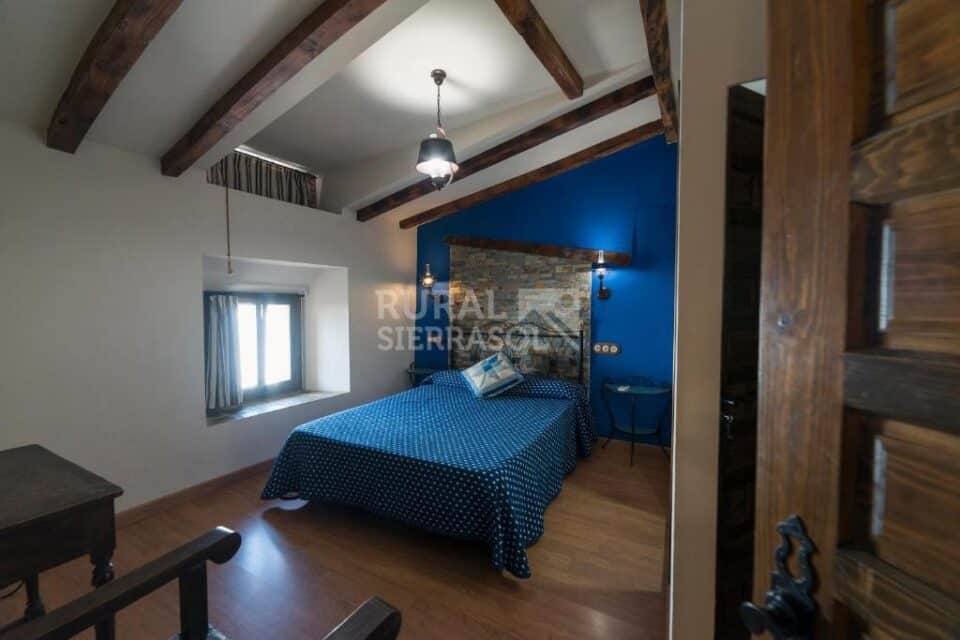 Elegante Apartamento Rural con amplio jardín, en Malpartida de Plasencia - Imagen 3