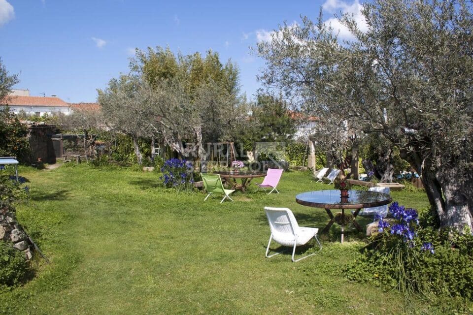 Elegante Apartamento Rural con amplio jardín, en Malpartida de Plasencia - Imagen 56
