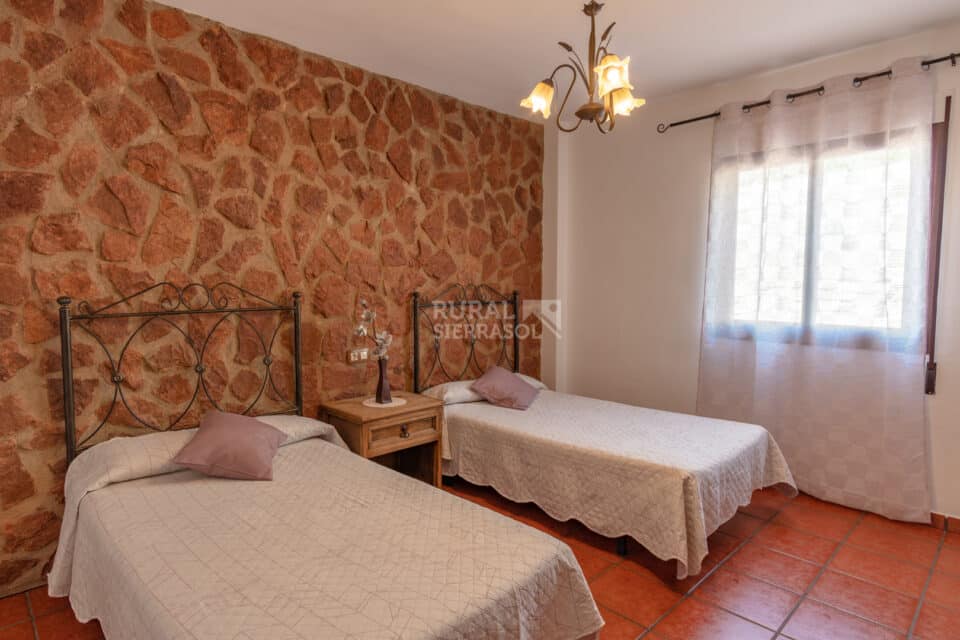 Acogedor Alojamiento Rural en Alpujarra de La Sierra, con piscina y cabina hidromasaje - Imagen 41