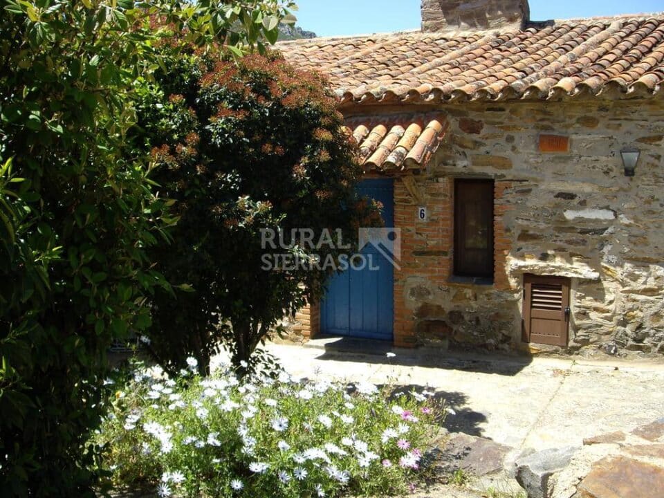 Magnífica Casa Rural en Valencia de Alcántara, con piscina y barbacoa - Imagen 42
