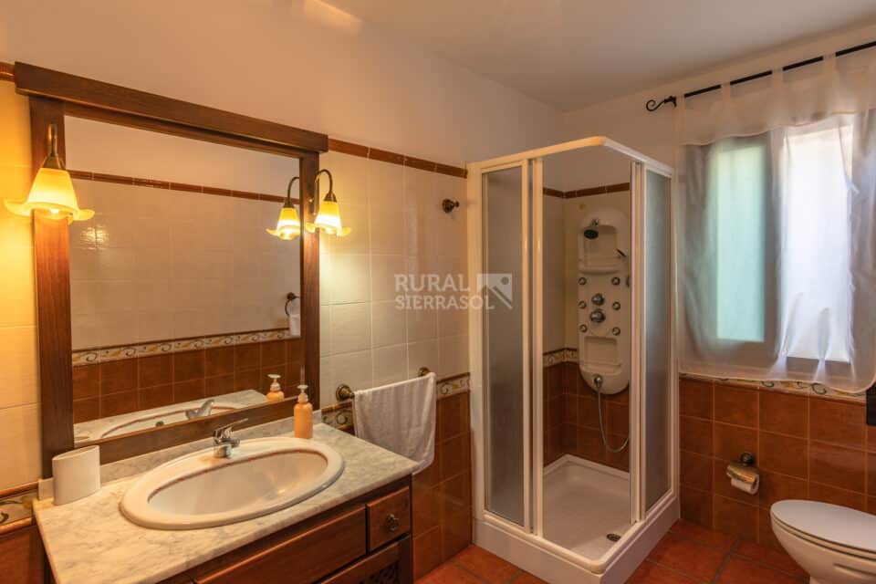 Acogedor Alojamiento Rural en Alpujarra de La Sierra, con piscina y cabina hidromasaje - Imagen 44