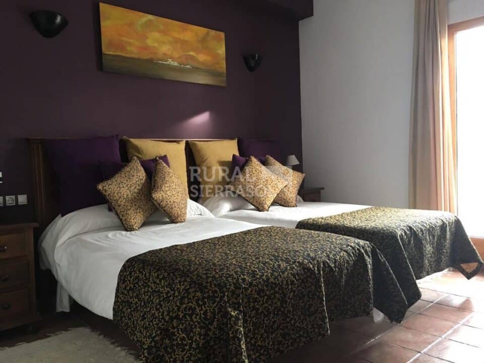 Hotel rural en Galera, con piscina y restaurante - Imagen 9