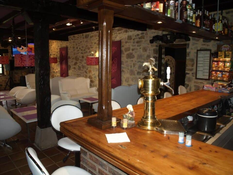 Hosteria El Pomar - Imagen 31
