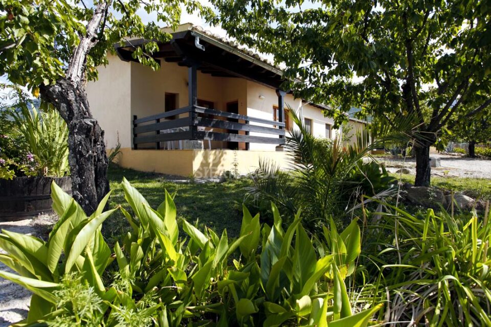 Espléndida Casa Rural en Hervás, con piscina y wifi - Imagen 5
