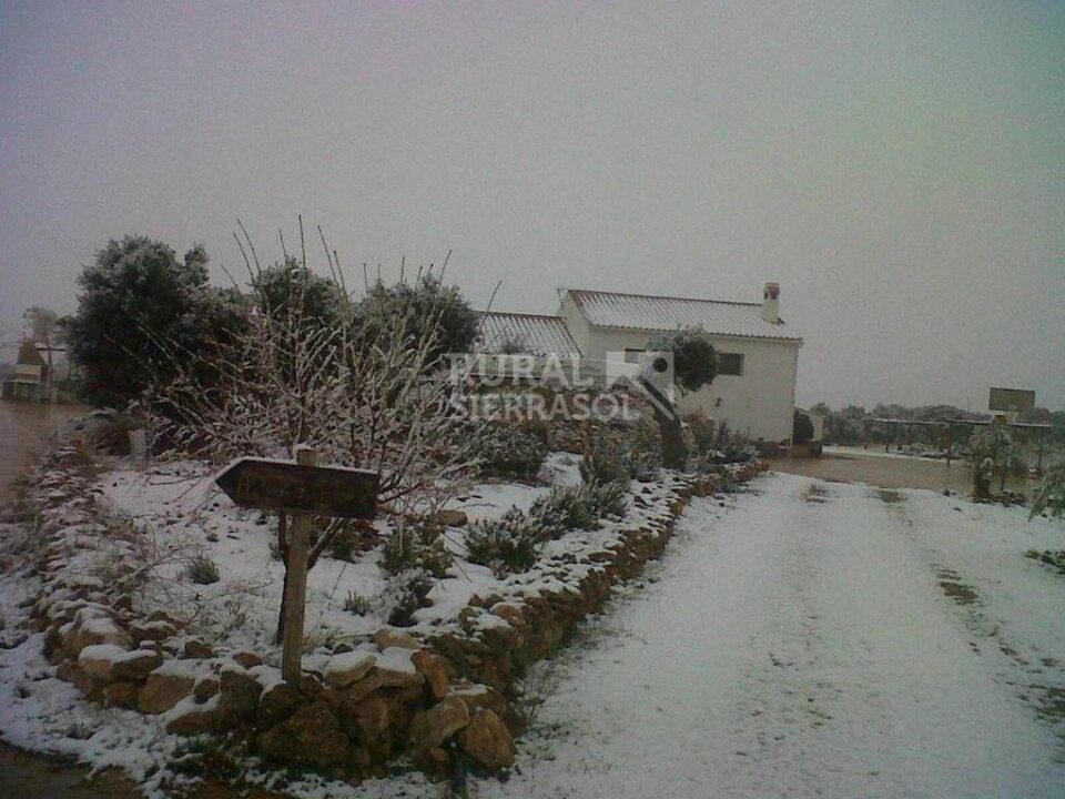 Espléndida Casa Rural en Freila, con piscina, barbacoa y wi-fi - Imagen 50