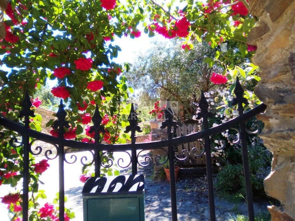 Magnífica Casa Rural en Valencia de Alcántara, con piscina y barbacoa - Imagen 52