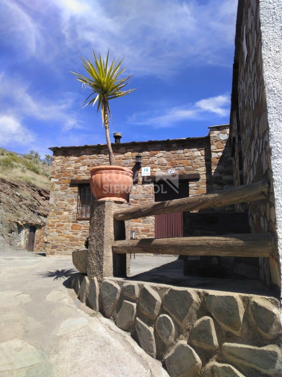 Conjunto de dos Cortijos en el Parque Nacional de Sierra Nevada - Imagen 8