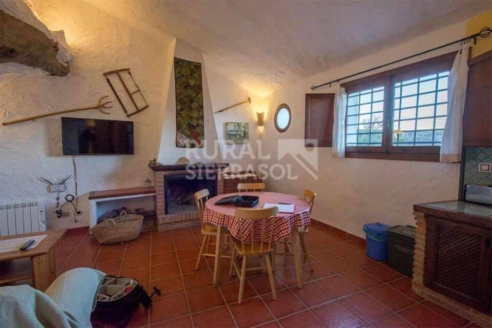 Coqueta Casa Cueva en Galera, con chimenea y barbacoa - Imagen 6