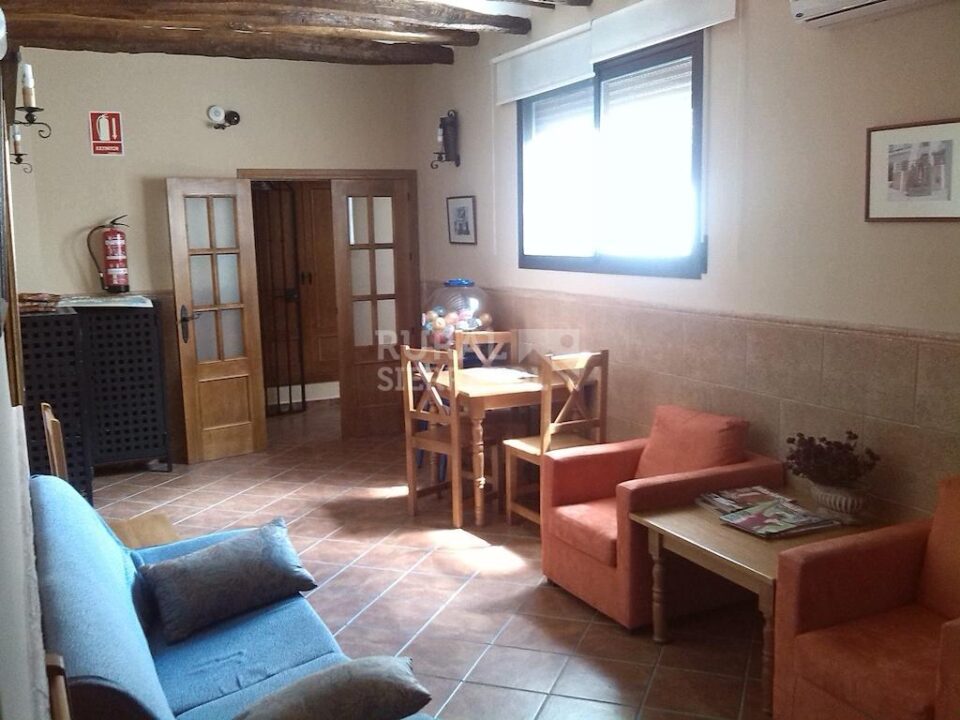 Hotel rural con encanto a 16 km de la estación de esquí del Puerto de la Ragua - Imagen 6