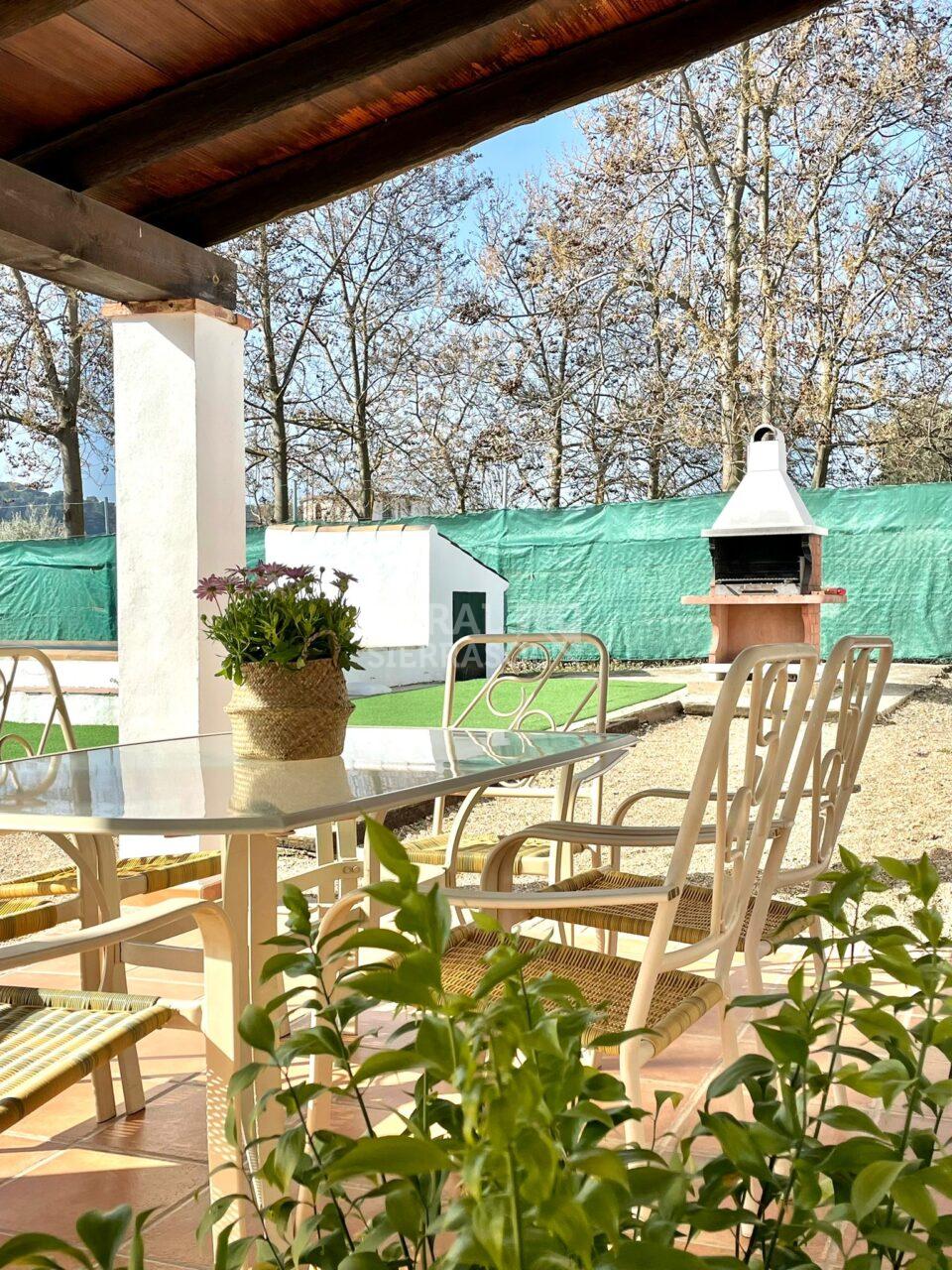 Acogedora Vivienda Rural en Posadas, con piscina, barbacoa y aire acondicionado - Imagen 6