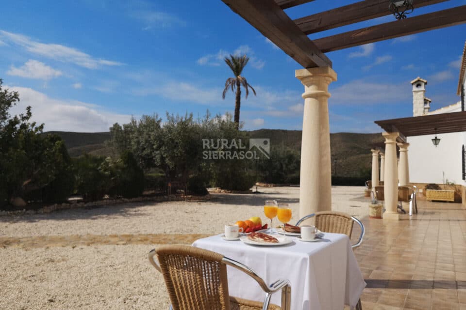 Espléndido Alojamiento Rural en Taberno, con piscina, bañera hidromasaje y pista de padel - Imagen 6
