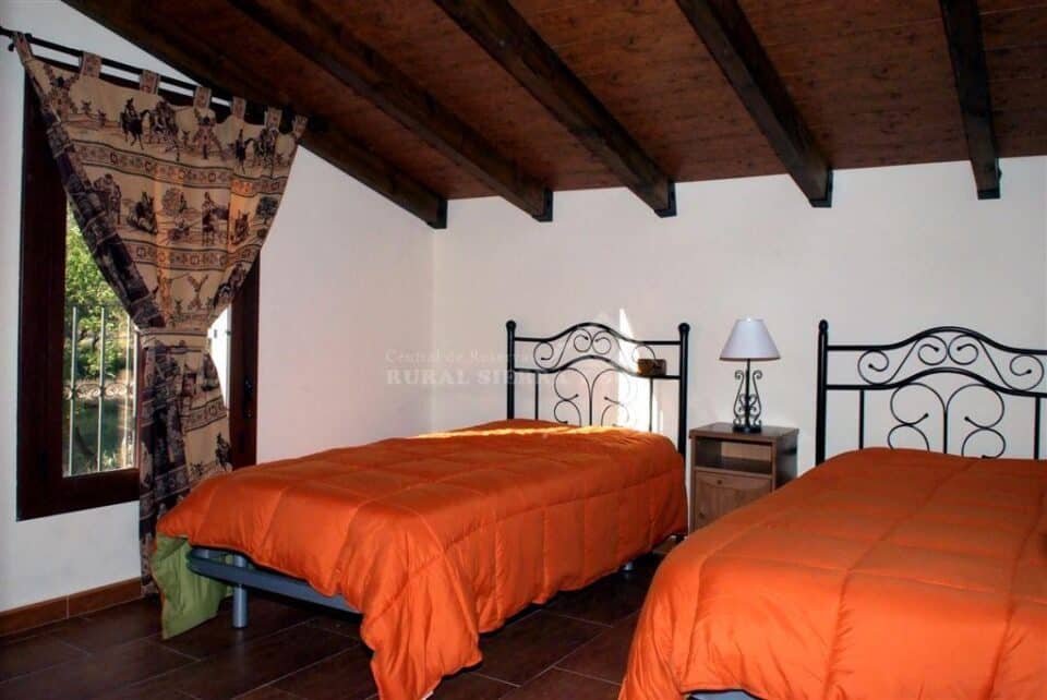 Maravillosa Casa Rural en Fiñana, con piscina y barbacoa - Imagen 6