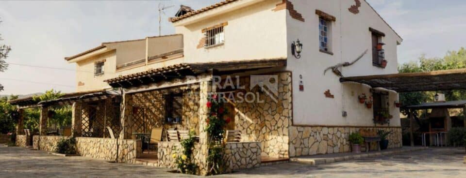 Espléndida Casa Rural en Fiñana, con piscina, barbacoa y chimenea - Imagen 2