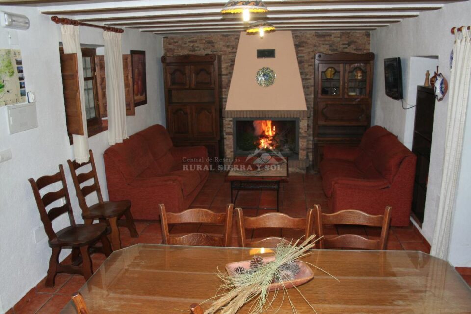 Cortijo Típico Andaluz en Vélez Rubio, con piscina, barbacoa y chimenea - Imagen 43