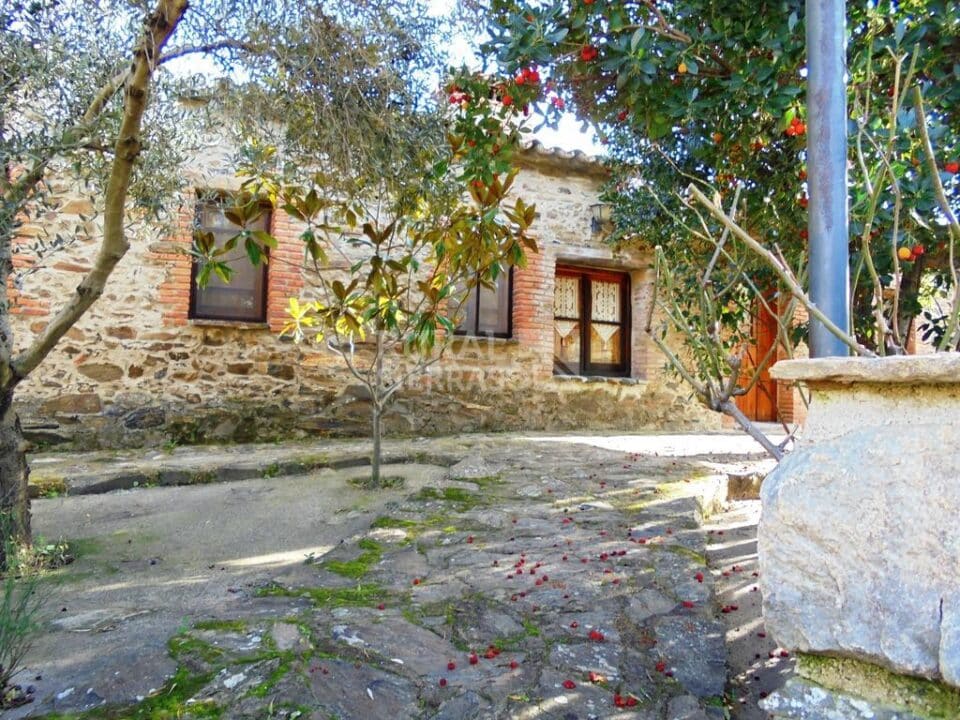 Magnífica Casa Rural en Valencia de Alcántara, con piscina y barbacoa - Imagen 69