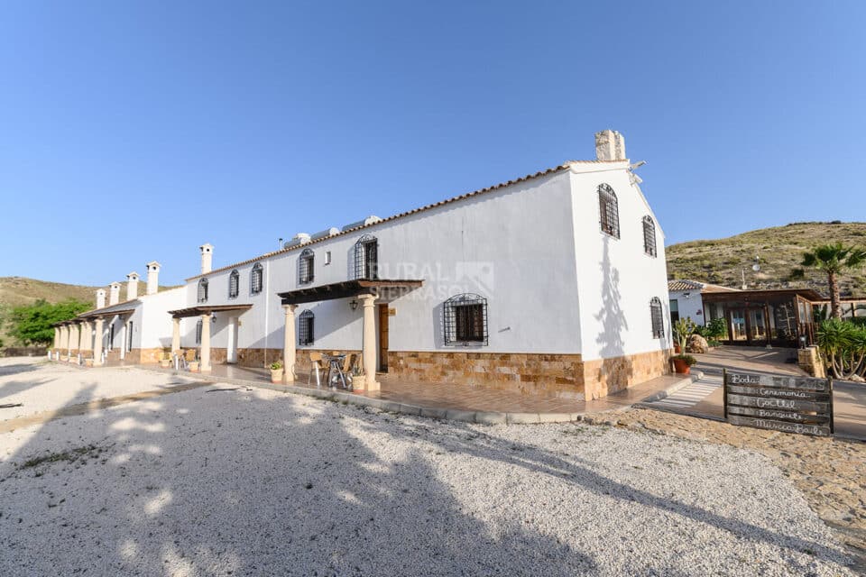 Espléndido Alojamiento Rural en Taberno, con piscina, bañera hidromasaje y pista de padel - Imagen 71