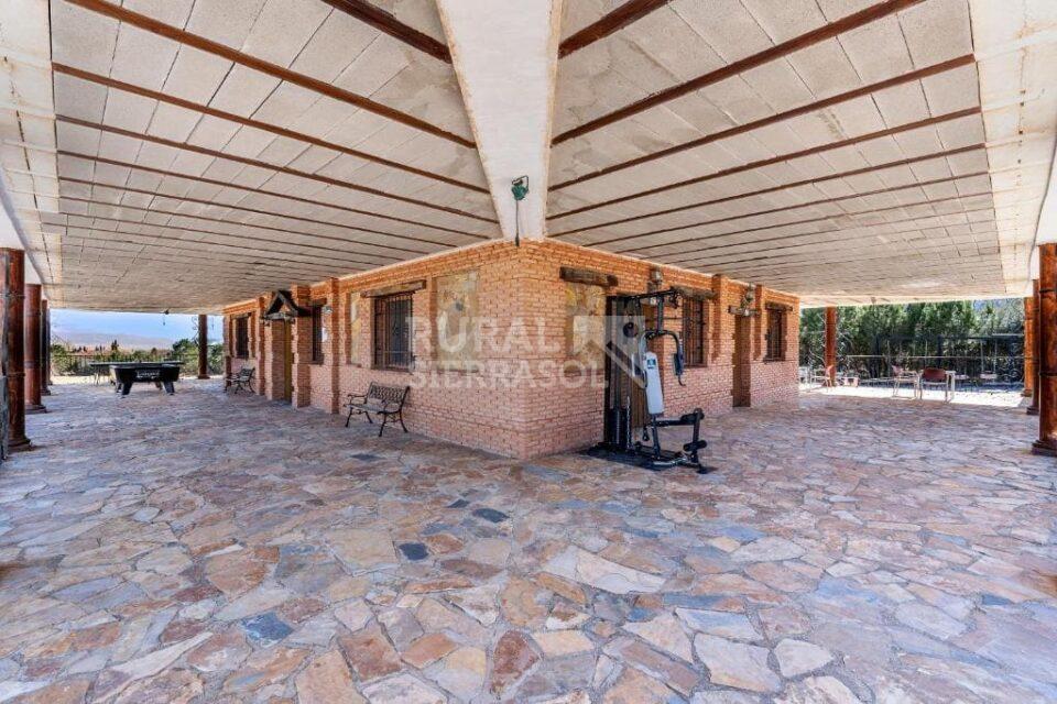 Magnífica Casa Rural en Cogollos de Guadix, con piscina, barbacoa y wi-fi - Imagen 8