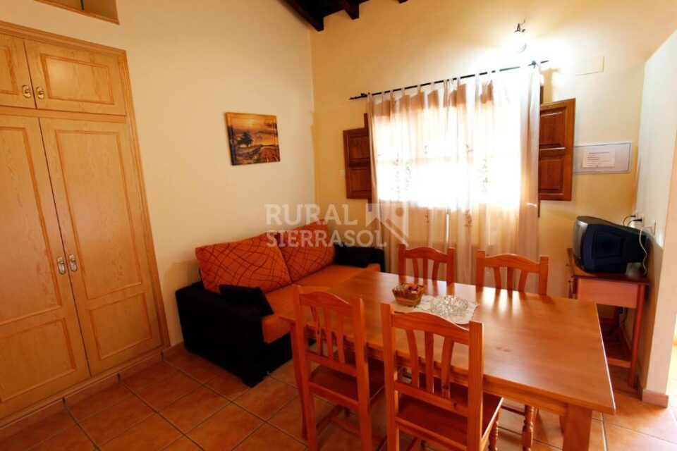 Acogedora Casa Rural en Hervás, con piscina - Imagen 8