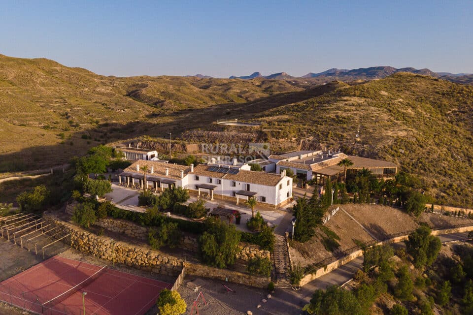 Espléndido Alojamiento Rural en Taberno, con piscina, bañera hidromasaje y pista de padel - Imagen 74