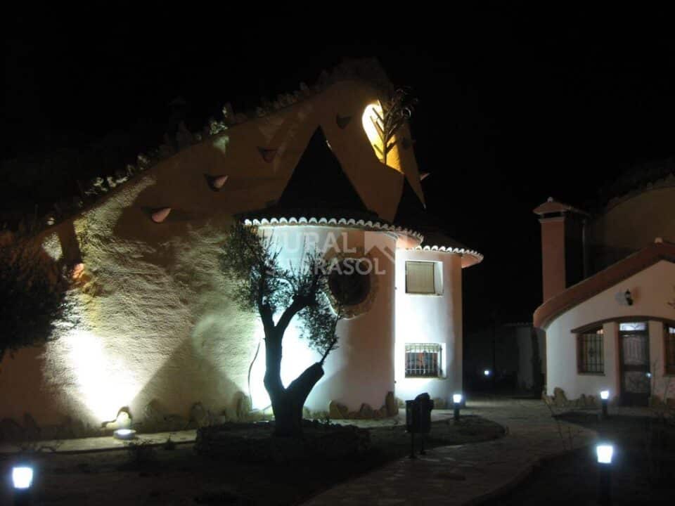 Fantástica cueva en Benalúa, con piscina y wifi - Imagen 38