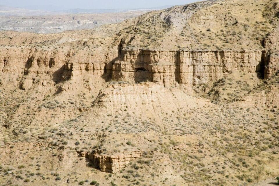 Amplia Casa Cueva en La Calahorra, con piscina y barbacoa - Imagen 19