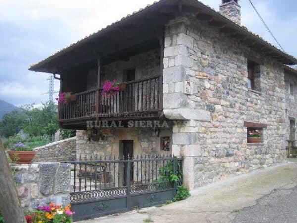 Casa rural en Oseja de Sajambre (León)-1975