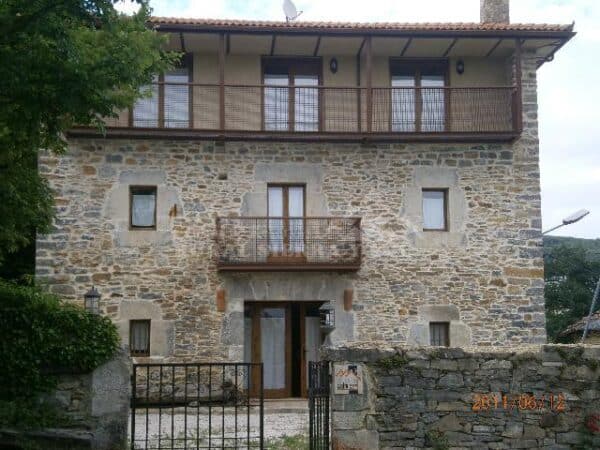 Casa rural en Merindad de Montija (Burgos)-2837