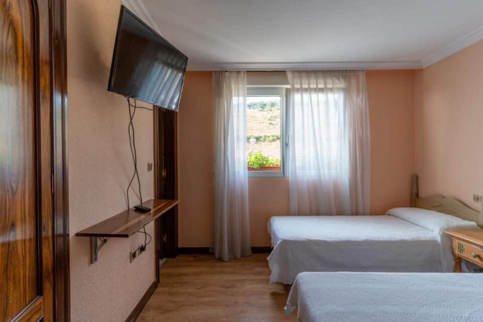 Hotel Rio Cea - Imagen 33