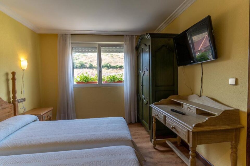 Hotel Rio Cea - Imagen 36