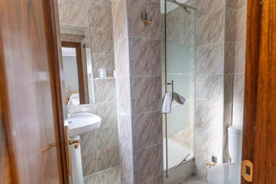 Hotel Rio Cea - Imagen 37